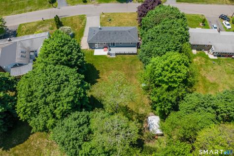 13 Valley Stream Drive Danbury CT 06811