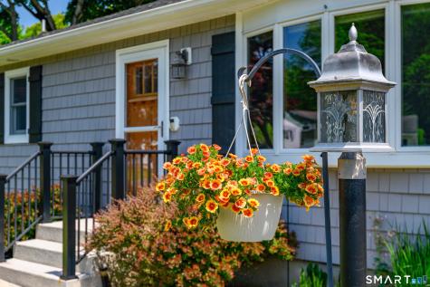13 Valley Stream Drive Danbury CT 06811