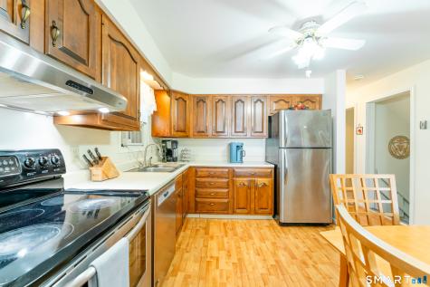 476 Noank Ledyard Road Groton CT 06355