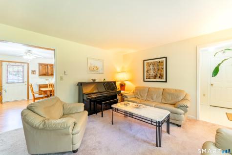 476 Noank Ledyard Road Groton CT 06355