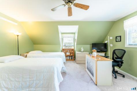 476 Noank Ledyard Road Groton CT 06355