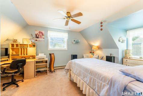 476 Noank Ledyard Road Groton CT 06355