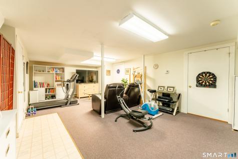 476 Noank Ledyard Road Groton CT 06355