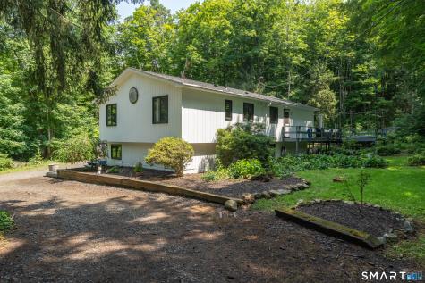 675 Durham Road Guilford CT 06437