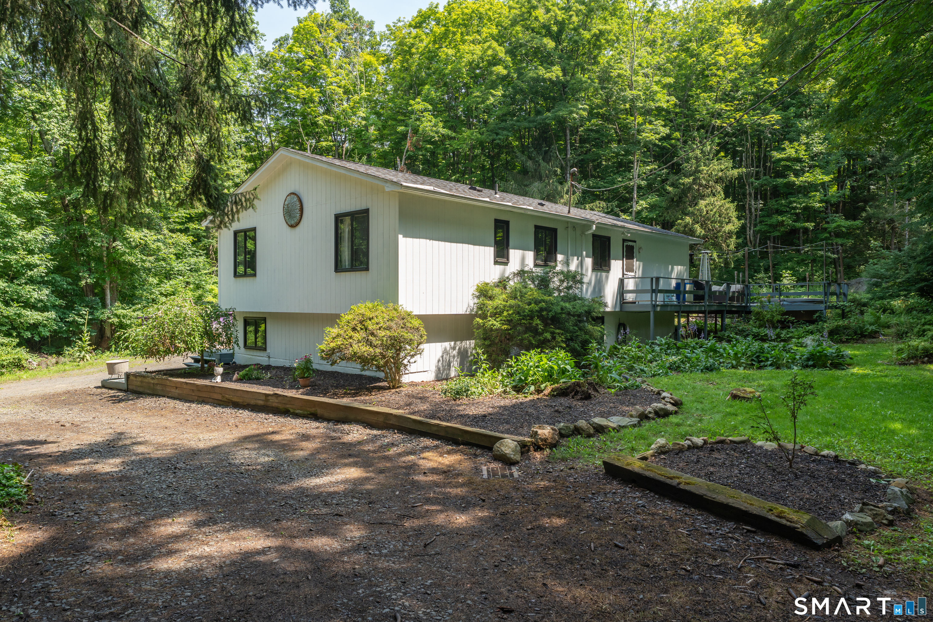 675 Durham Road Guilford CT 06437