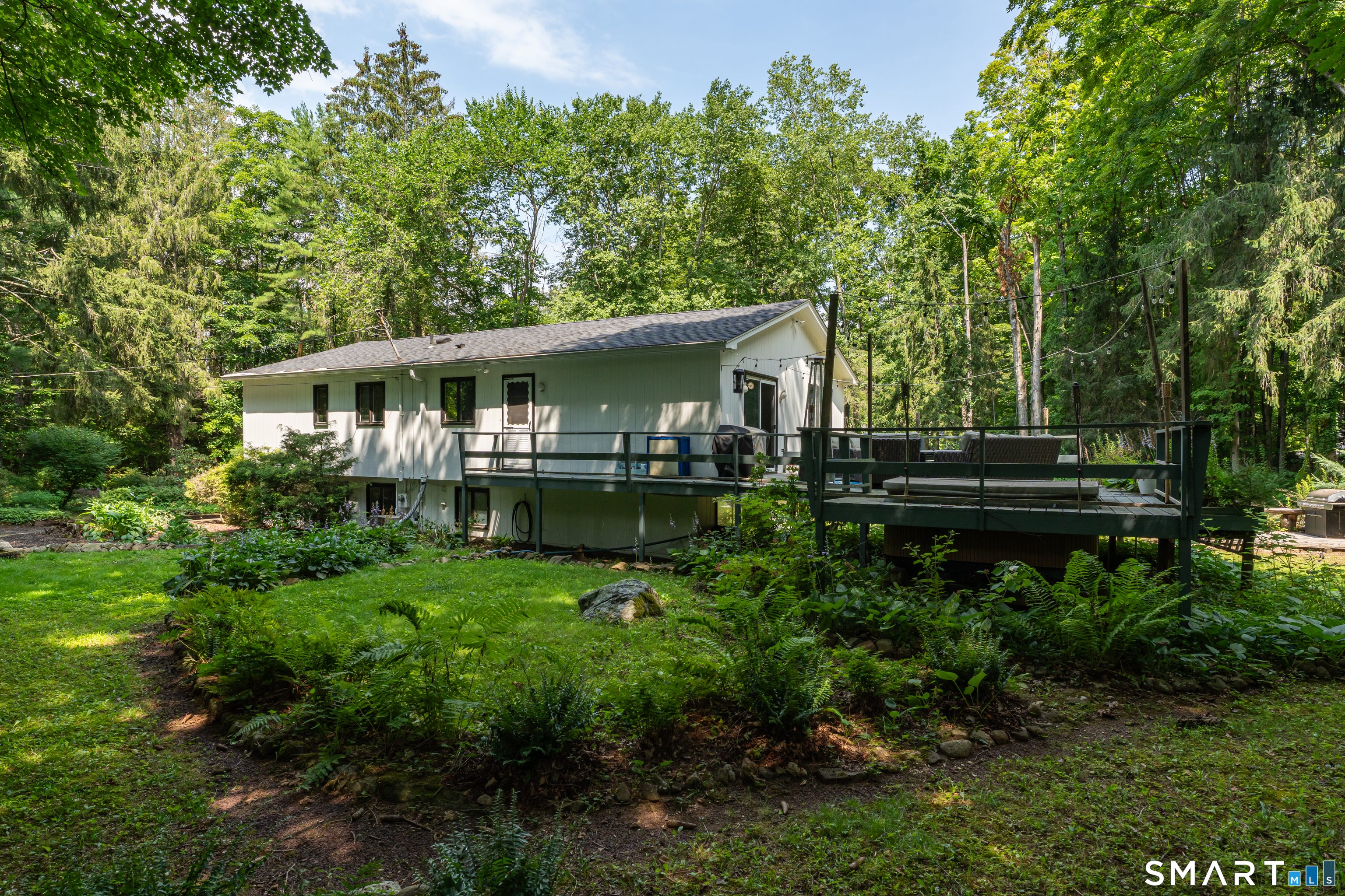 675 Durham Road Guilford CT 06437