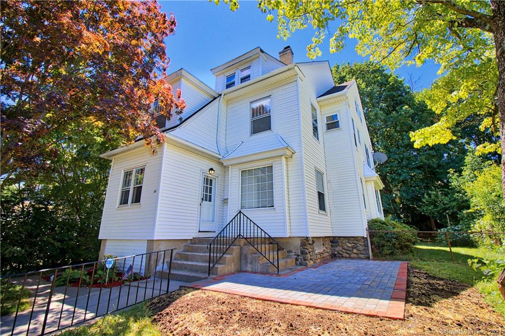 30 Kenilworth Street Waterbury CT 06710