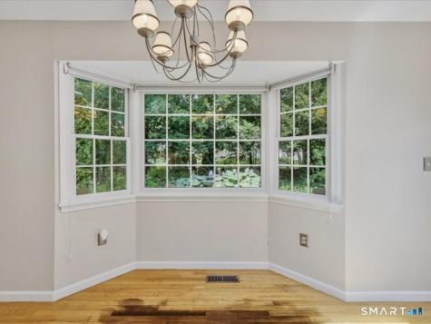 2 Brocketts Lane Branford CT 06405