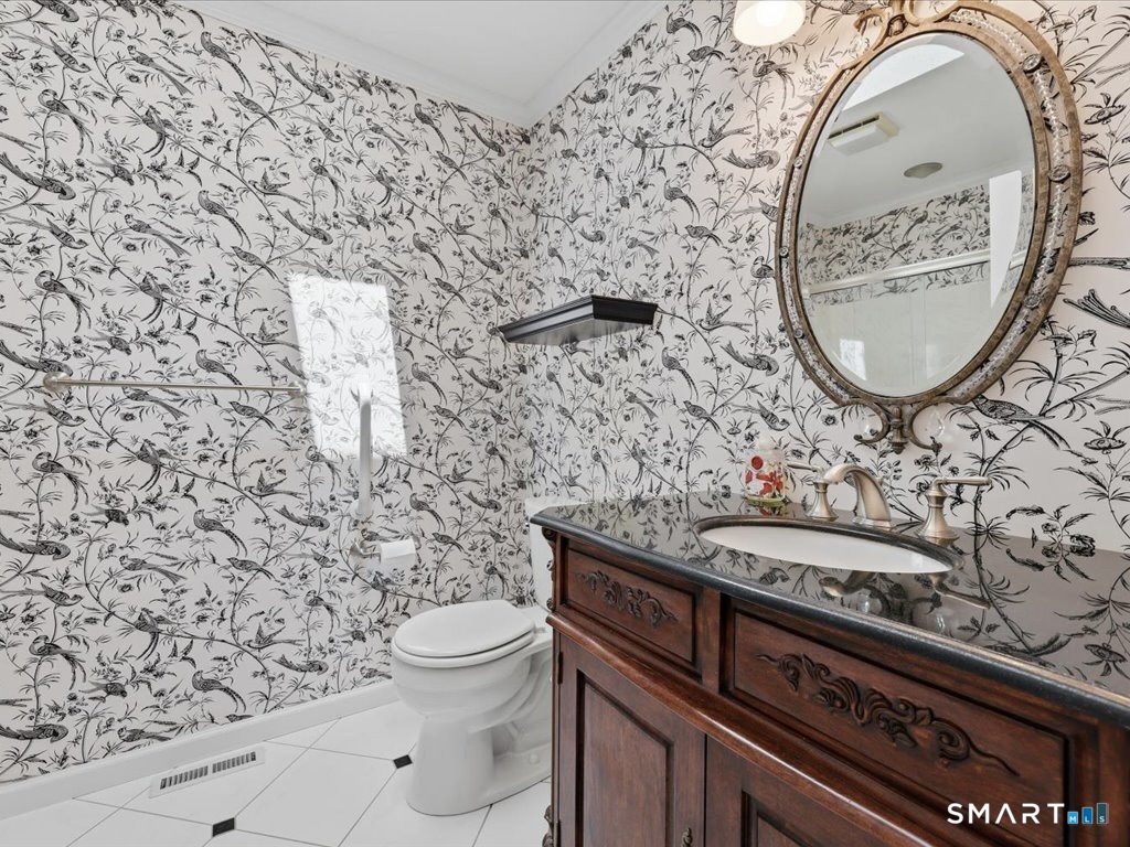 2 Brocketts Lane Branford CT 06405