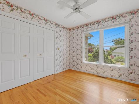 2 Brocketts Lane Branford CT 06405