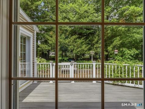 2 Brocketts Lane Branford CT 06405