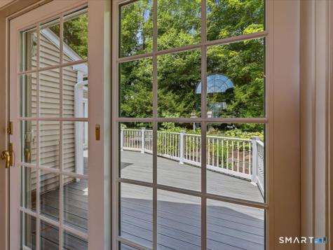 2 Brocketts Lane Branford CT 06405