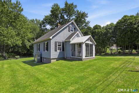 32 Dickerman Avenue Windsor Locks CT 06096