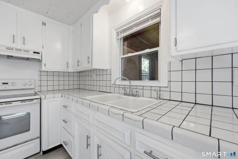 32 Dickerman Avenue Windsor Locks CT 06096