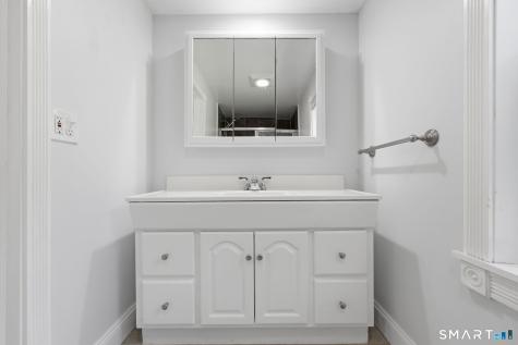 32 Dickerman Avenue Windsor Locks CT 06096