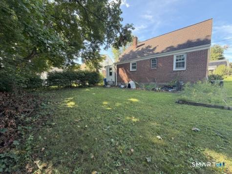 6 Beckwith Drive Plainville CT 06062