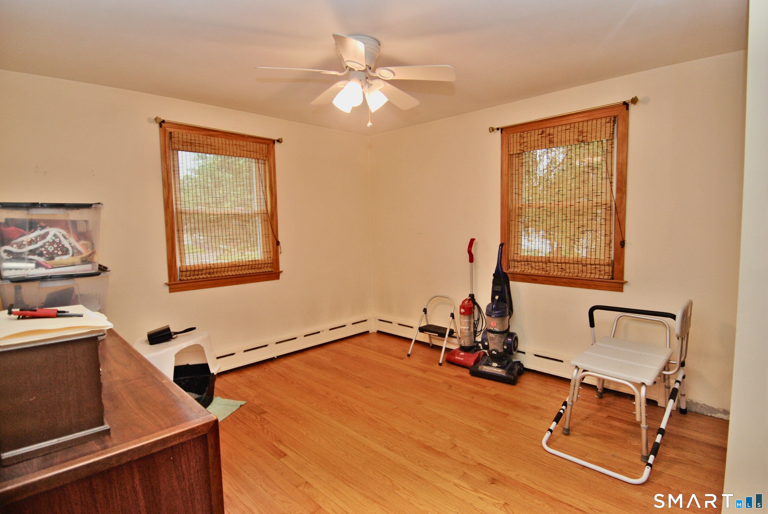 64 Saint Andrew Avenue East Haven CT 06512