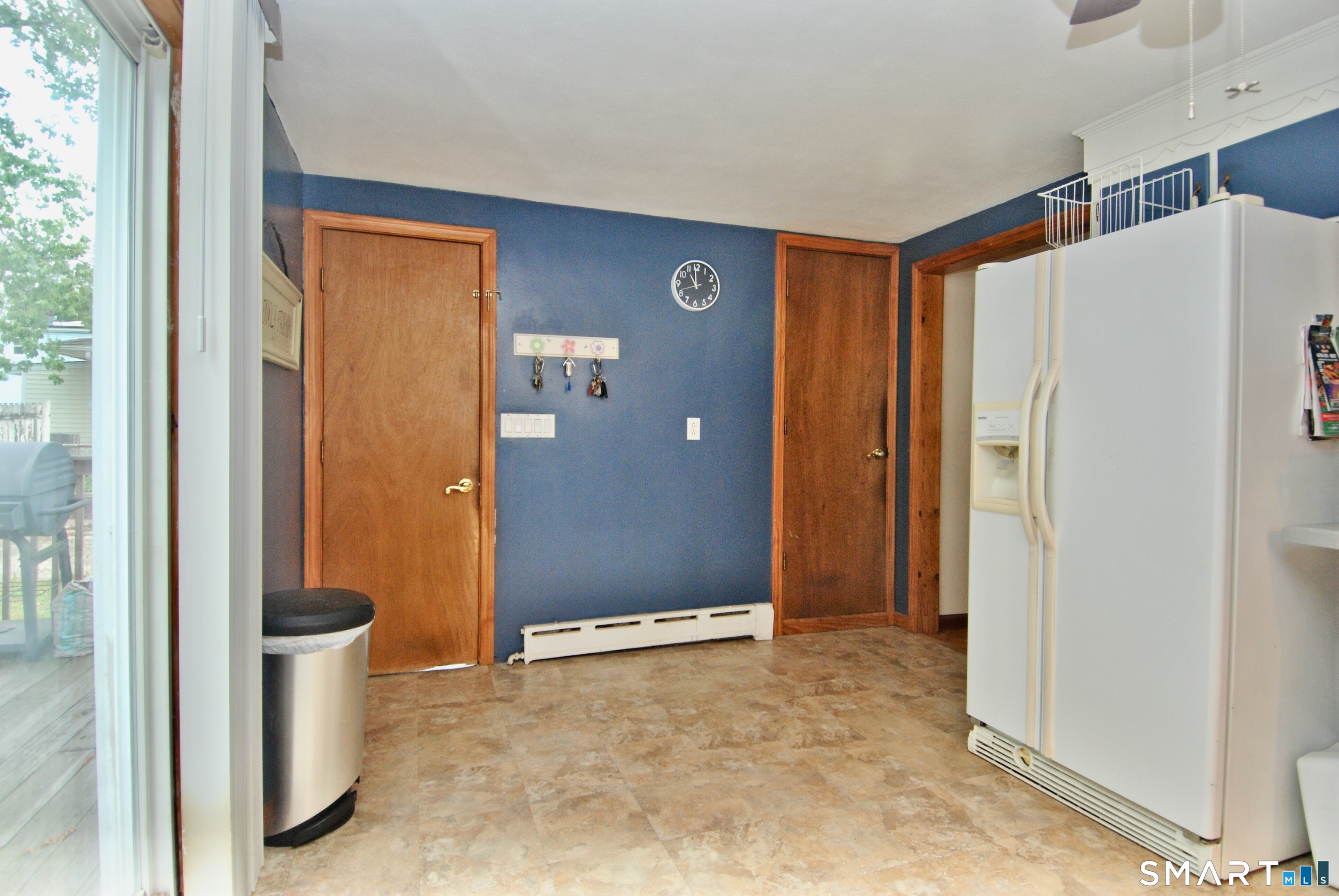 64 Saint Andrew Avenue East Haven CT 06512