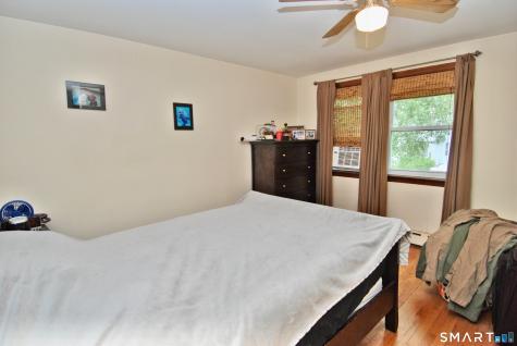 64 Saint Andrew Avenue East Haven CT 06512
