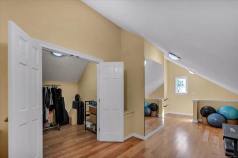 19 Riverside Drive Clinton CT 06413