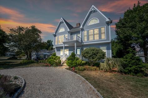 19 Riverside Drive Clinton CT 06413