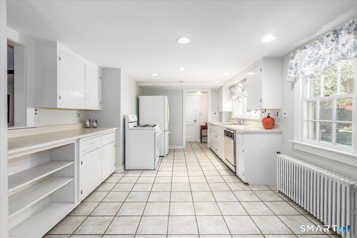54 River Road New Milford CT 06776