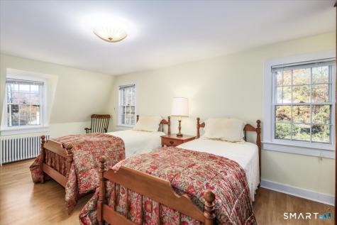 54 River Road New Milford CT 06776