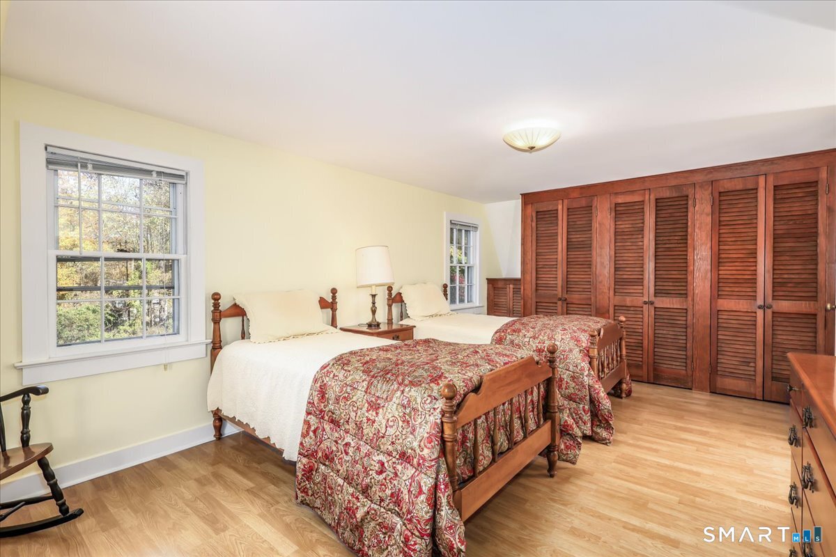 54 River Road New Milford CT 06776