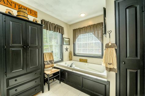 51 Westview Drive Brooklyn CT 06234