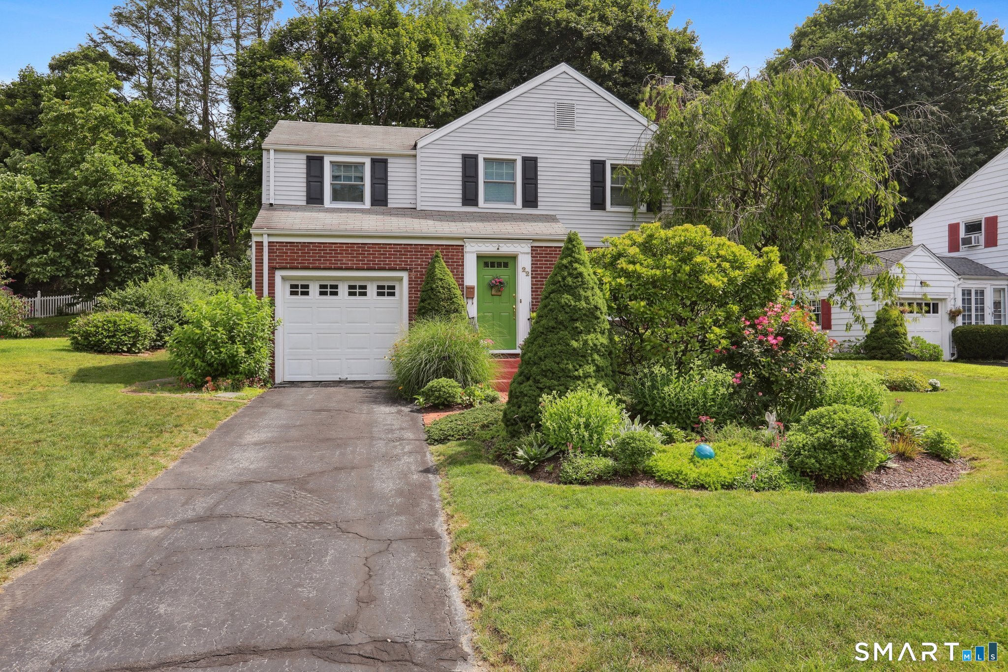 22 Concord Road Danbury CT 06810