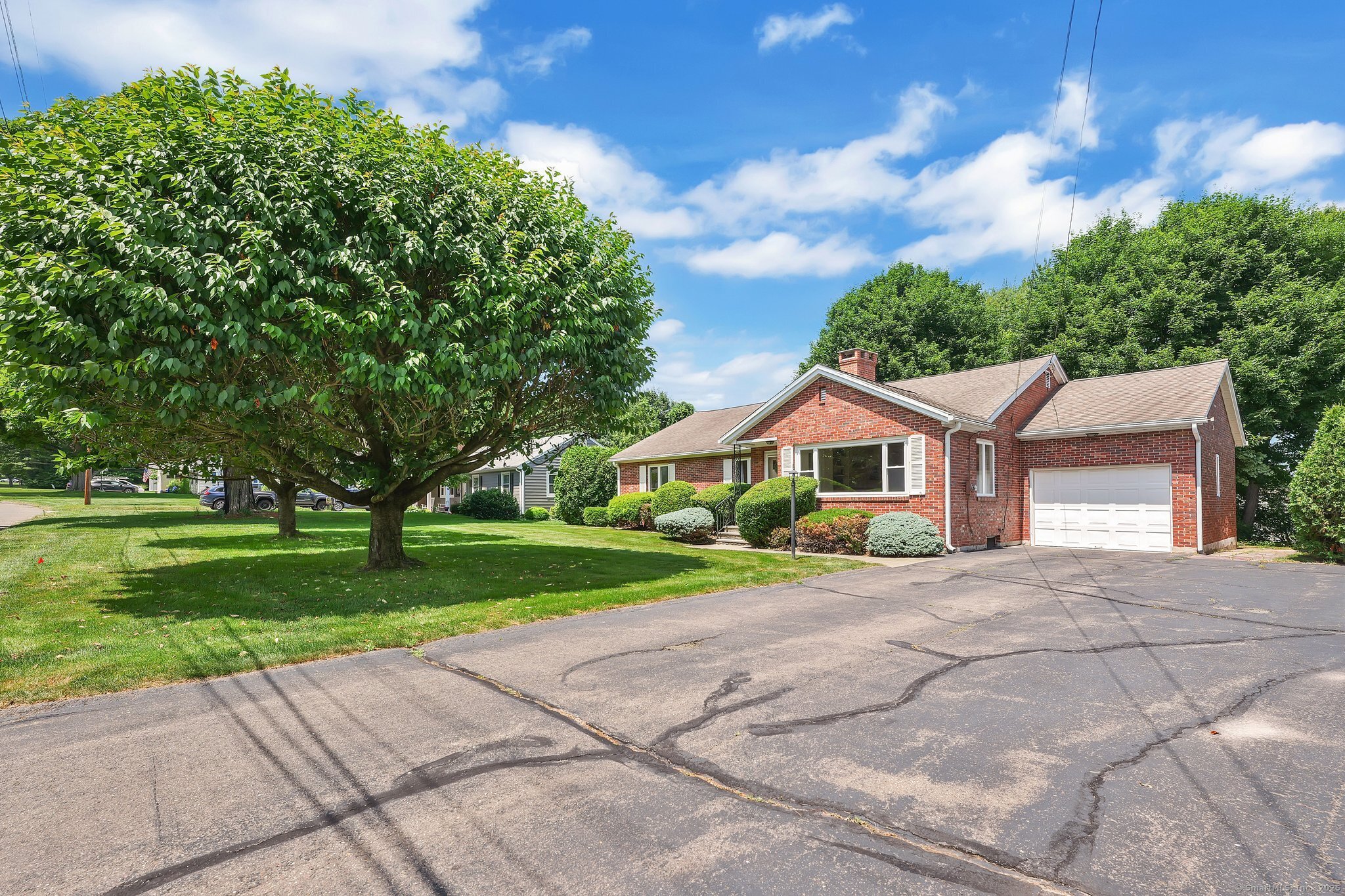 15 Merriman Road Wethersfield CT 06109