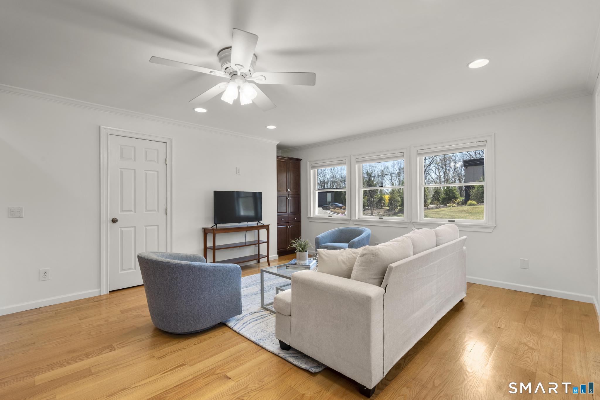 18 Edith Lane Wilton CT 06897