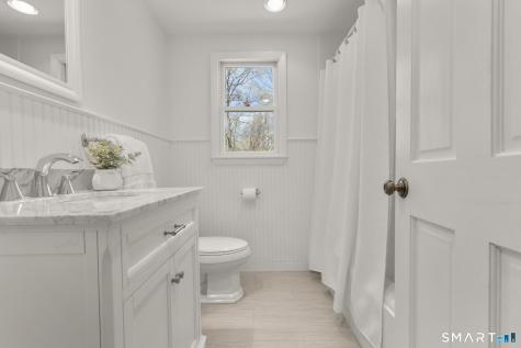 18 Edith Lane Wilton CT 06897