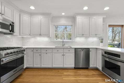 18 Edith Lane Wilton CT 06897