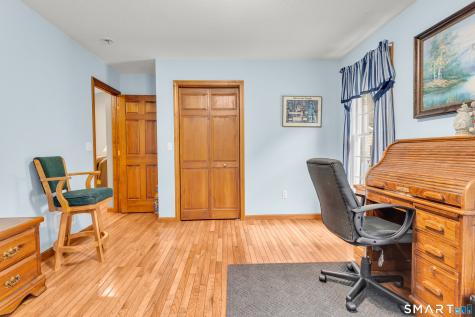 14 Oak Street Wallingford CT 06492