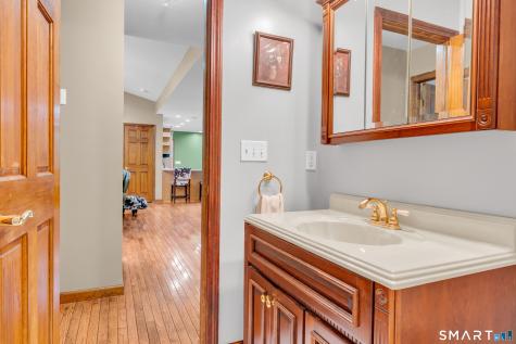14 Oak Street Wallingford CT 06492