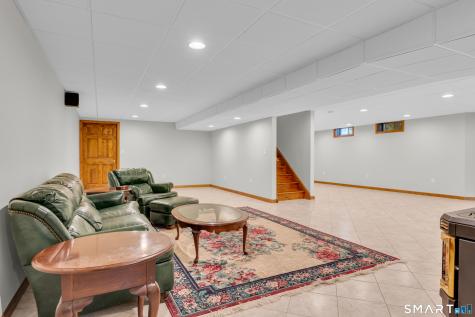 14 Oak Street Wallingford CT 06492