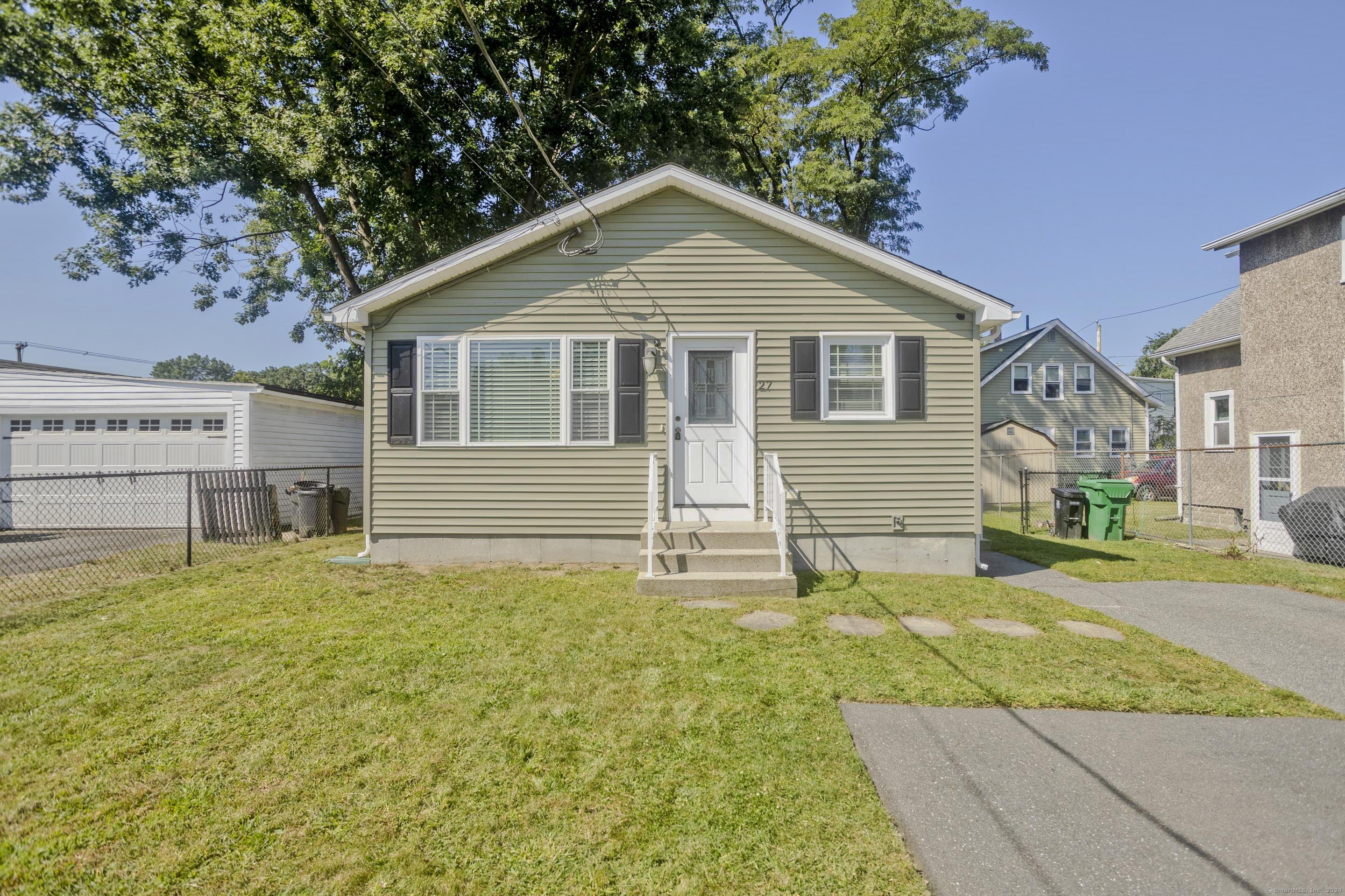 27 Laurel Street Chicopee MA 01020
