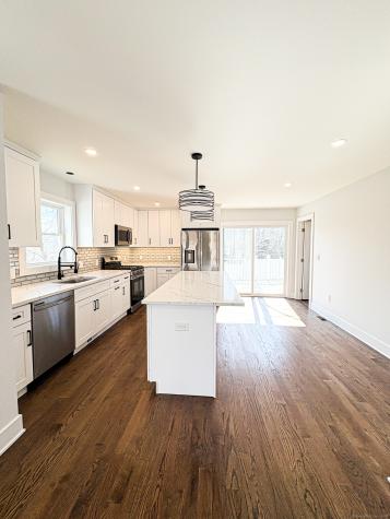 88 Walnut Trail Danbury CT 06810