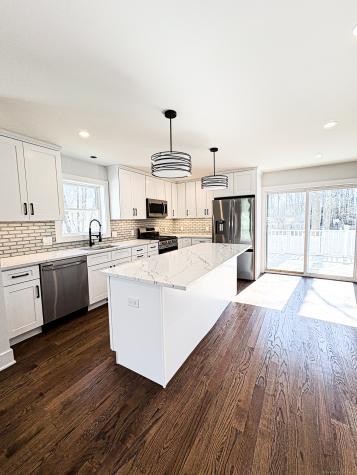 88 Walnut Trail Danbury CT 06810