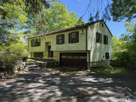 15 Bear Mountain Road Danbury CT 06811