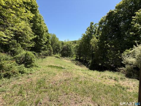 15 Bear Mountain Road Danbury CT 06811