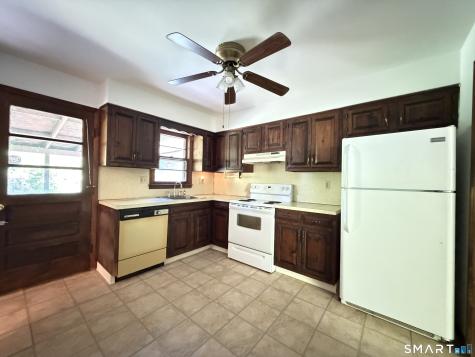 15 Bear Mountain Road Danbury CT 06811