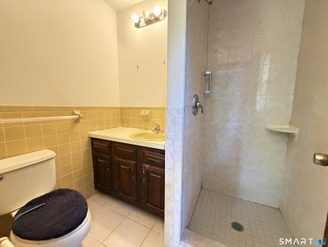 15 Bear Mountain Road Danbury CT 06811