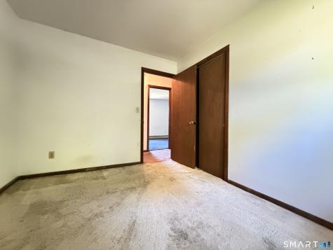 15 Bear Mountain Road Danbury CT 06811