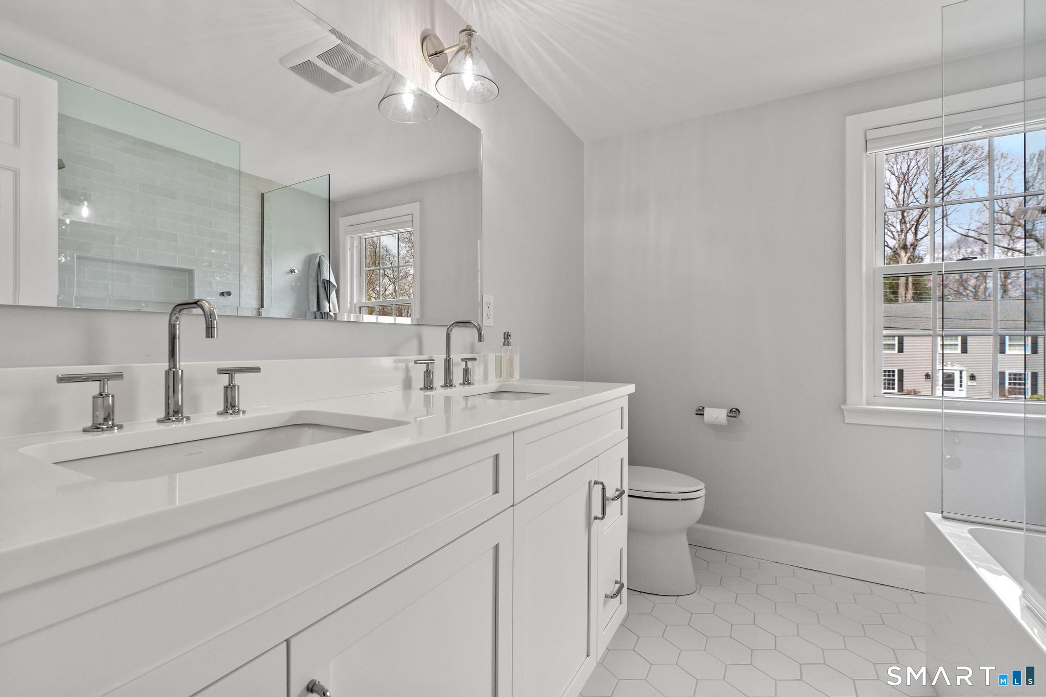 137 Pioneer Drive West Hartford CT 06117