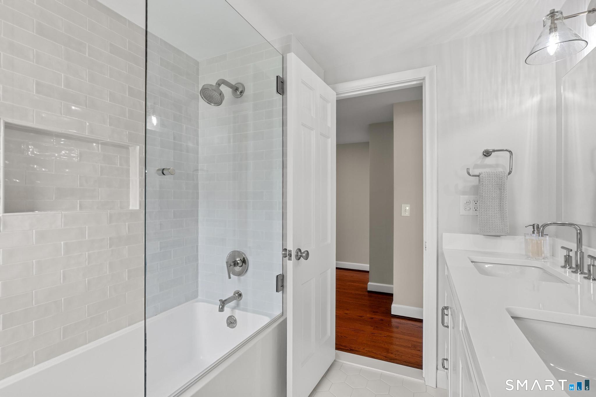 137 Pioneer Drive West Hartford CT 06117