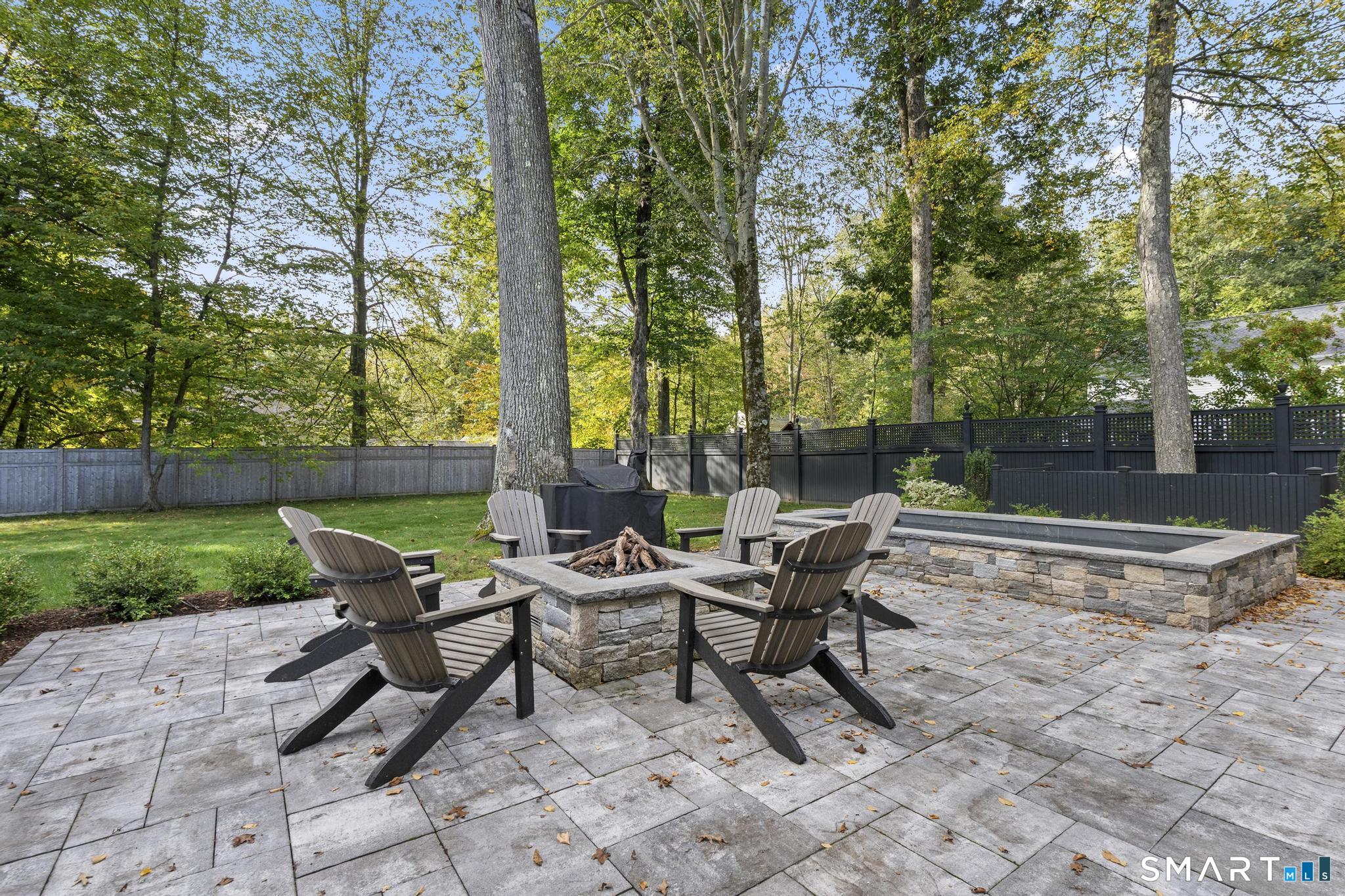 137 Pioneer Drive West Hartford CT 06117