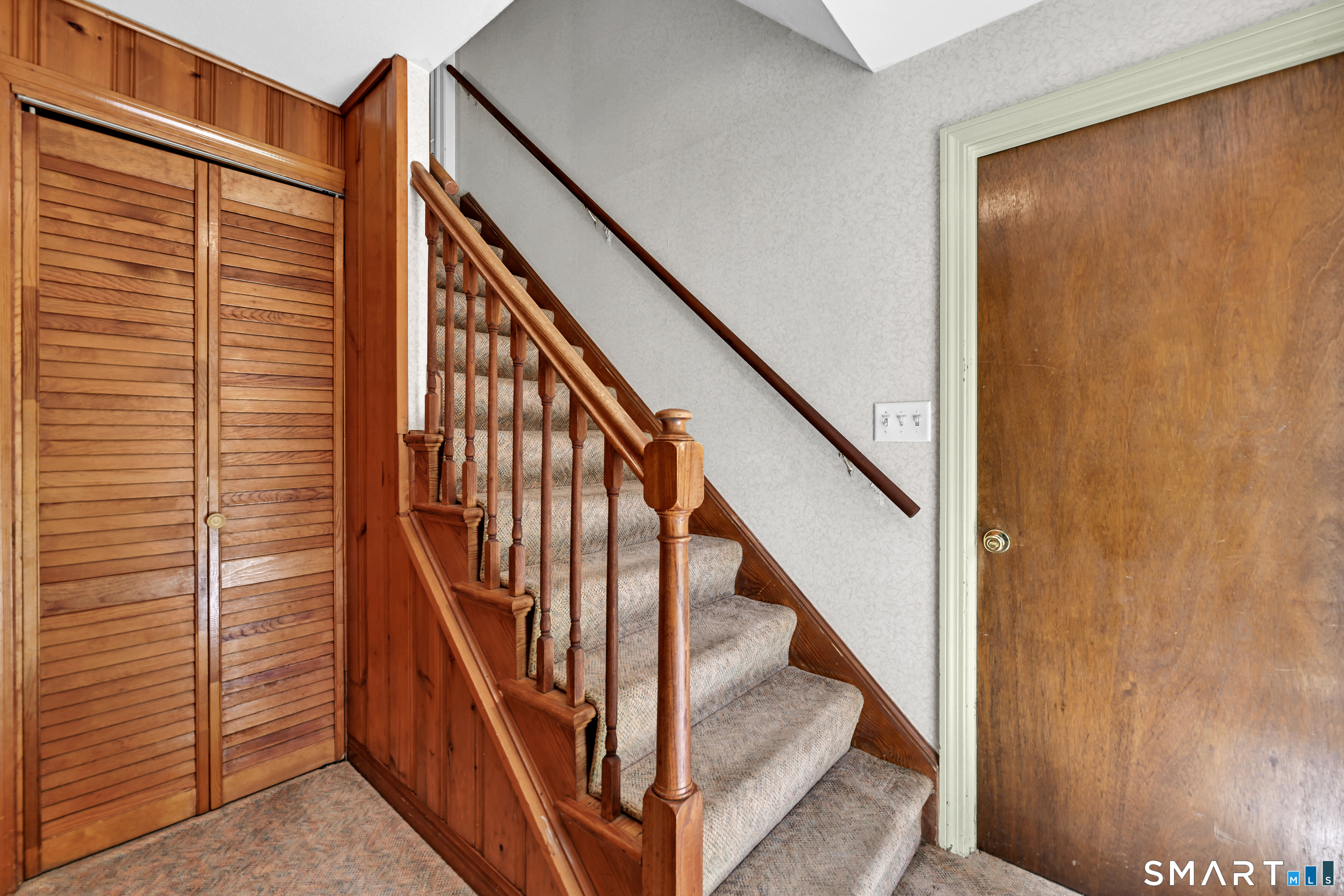 9 Rocky Ridge Lane Farmington CT 06032