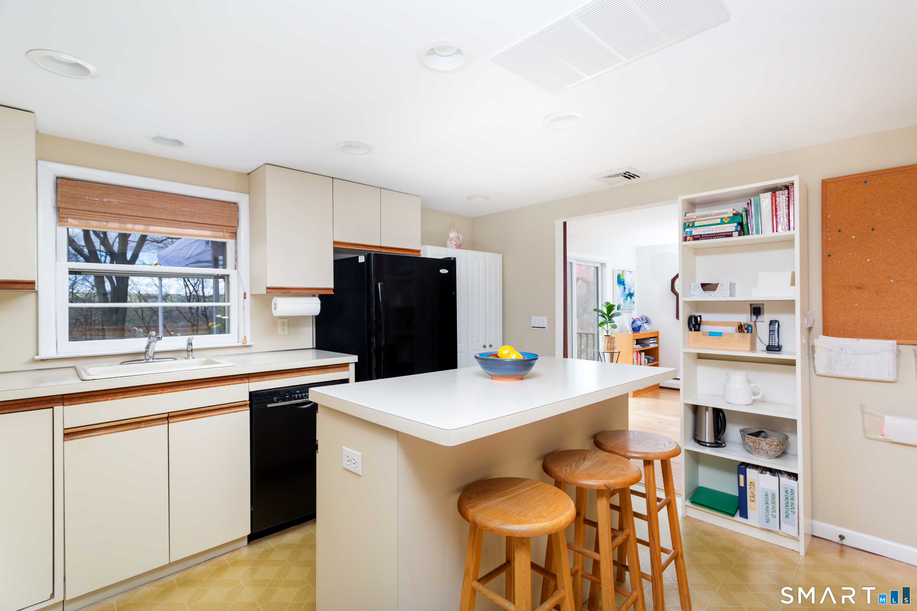 54 Bunnell Circle Fairfield CT 06825